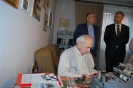 Przekazanie odbiornika PHILIPS H2l/7 do Muzeum Powstania Warszawskiego